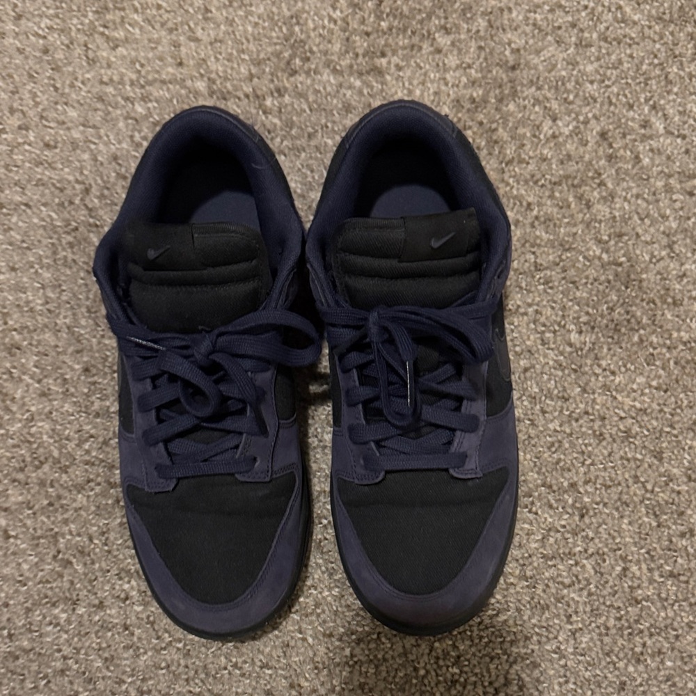 Nike Midnight Black and Grape Sneakers